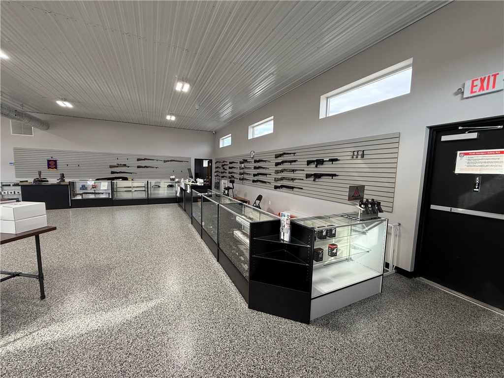 Blairsville Area, Pennsylvania 15717, United States, ,Commercial,Active,232021