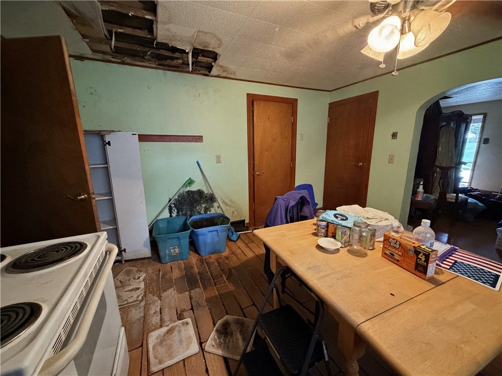 47 Oakland Ave