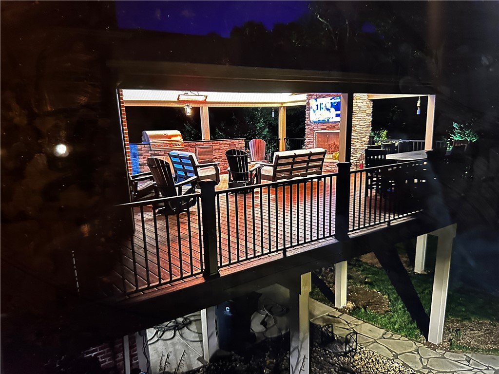 221 Cashmere Court