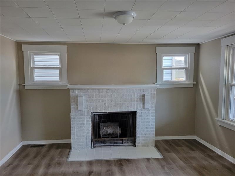 1211 Center Ave