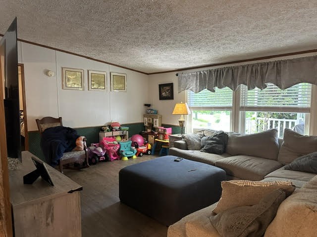 590 Primrose Lane