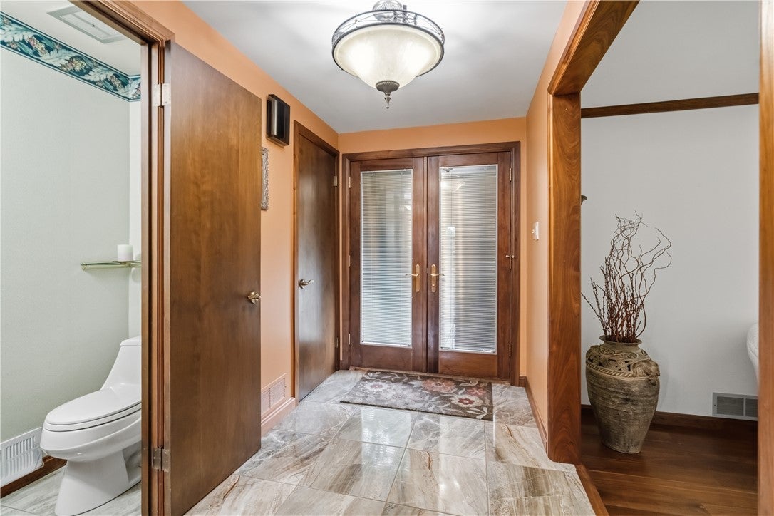 1107 Mohawk Rd