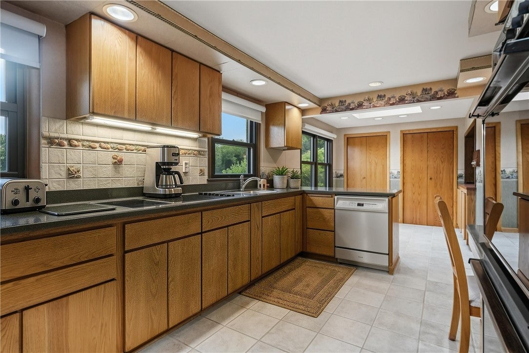 1107 Mohawk Rd
