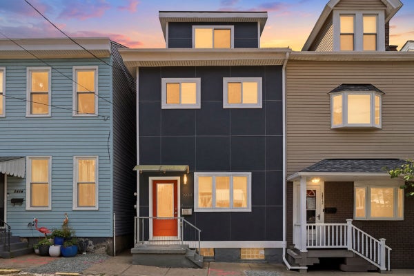 3914 HOWLEY ST, PITTSBURGH, PA 15224 - Image 67c2dca35bdf220ff8446decd3d8fd16/3222791472
