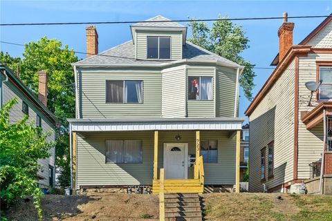 Photo of 723 Taylor Ave, Pittsburgh, PA 15202 (MLS # 1744206)