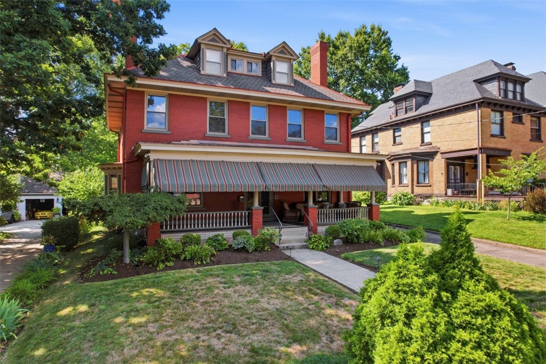 237 Breading Ave