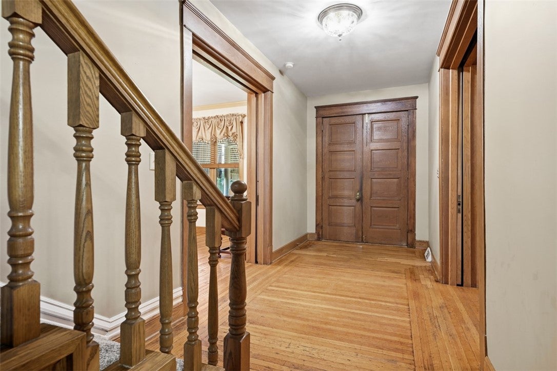 237 Breading Ave