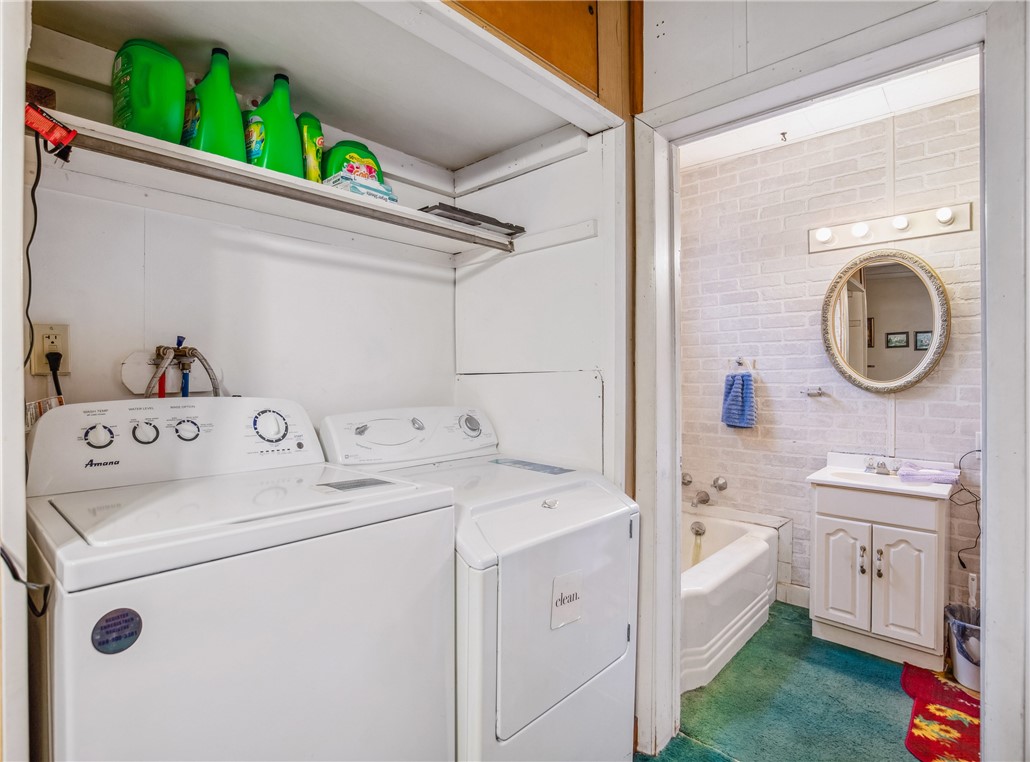 Somerset Boro, Pennsylvania 15501, United States, 4 Bedrooms Bedrooms, ,2 BathroomsBathrooms,Residential,Contingent,99500