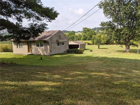 Photo of 1154 Mars Evans City Rd, Mars, PA 16046 (MLS # 1742641)