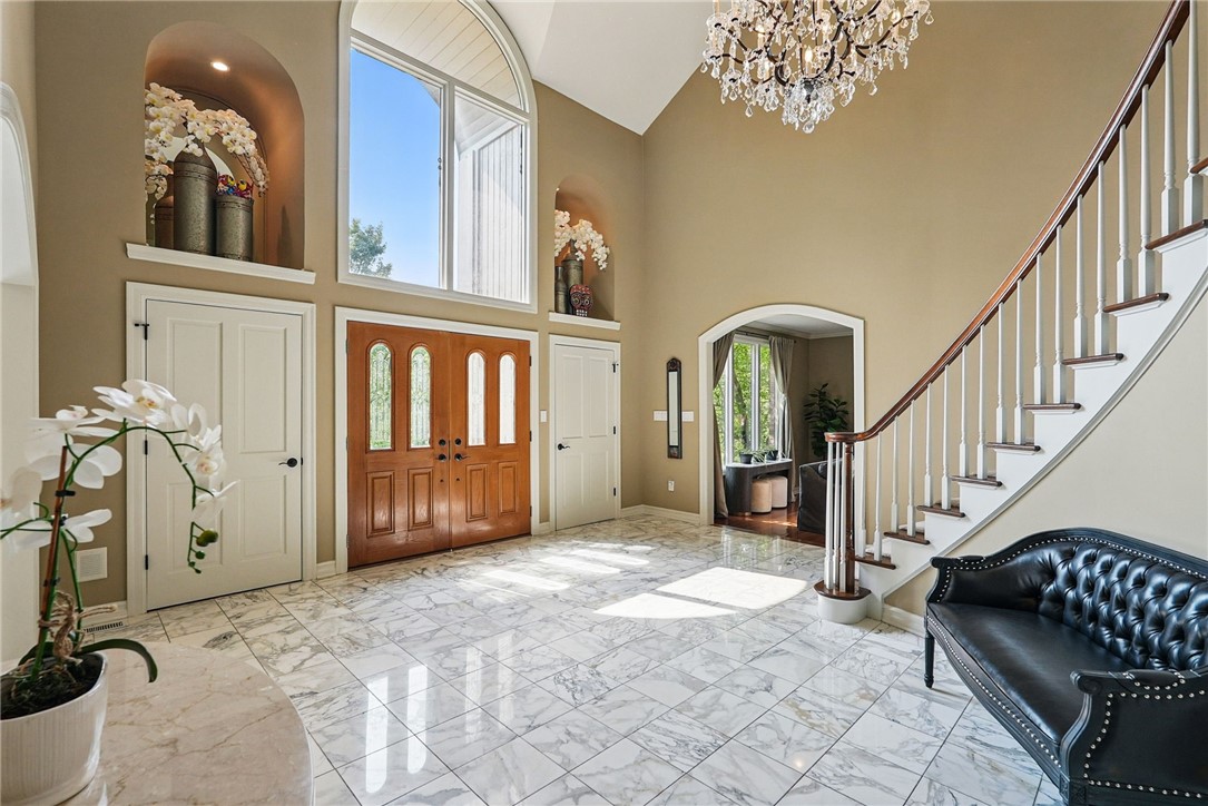 559 Normandy Ct