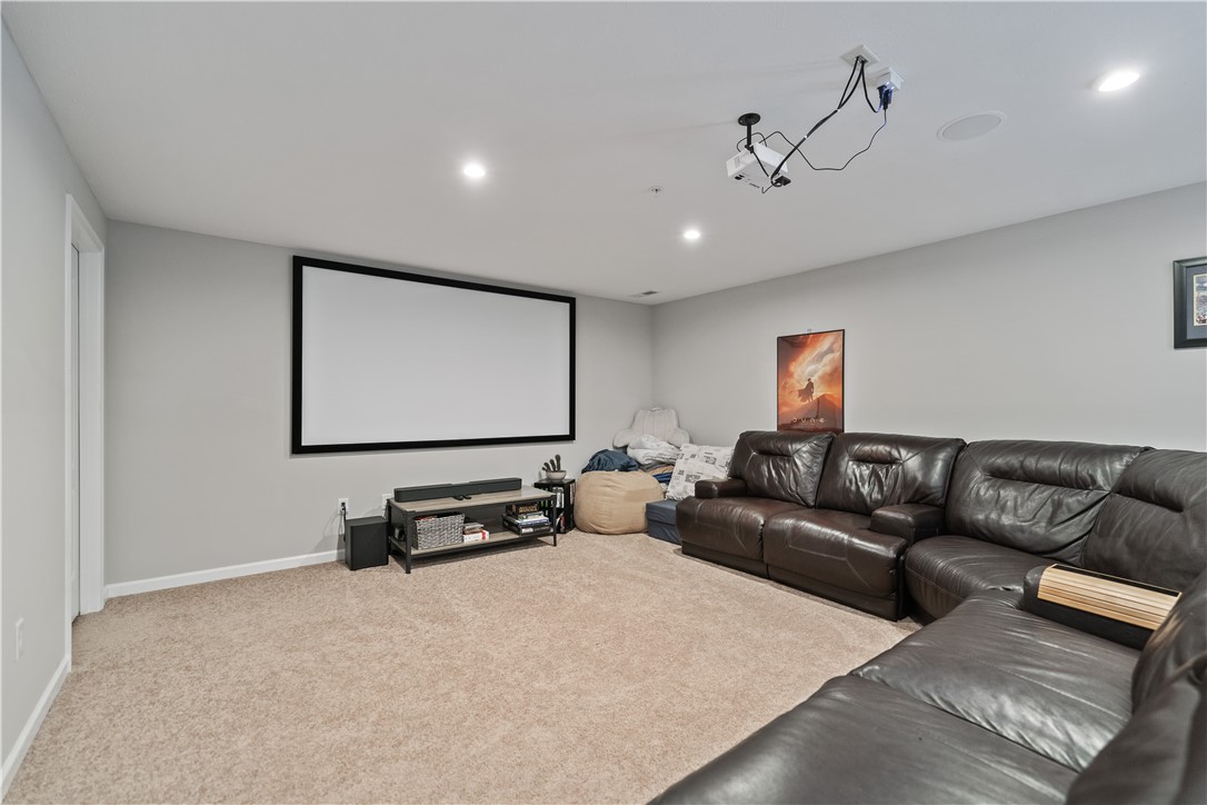 South Strabane, Pennsylvania 15301, United States, 3 Bedrooms Bedrooms, ,3 BathroomsBathrooms,Residential,Contingent,22872