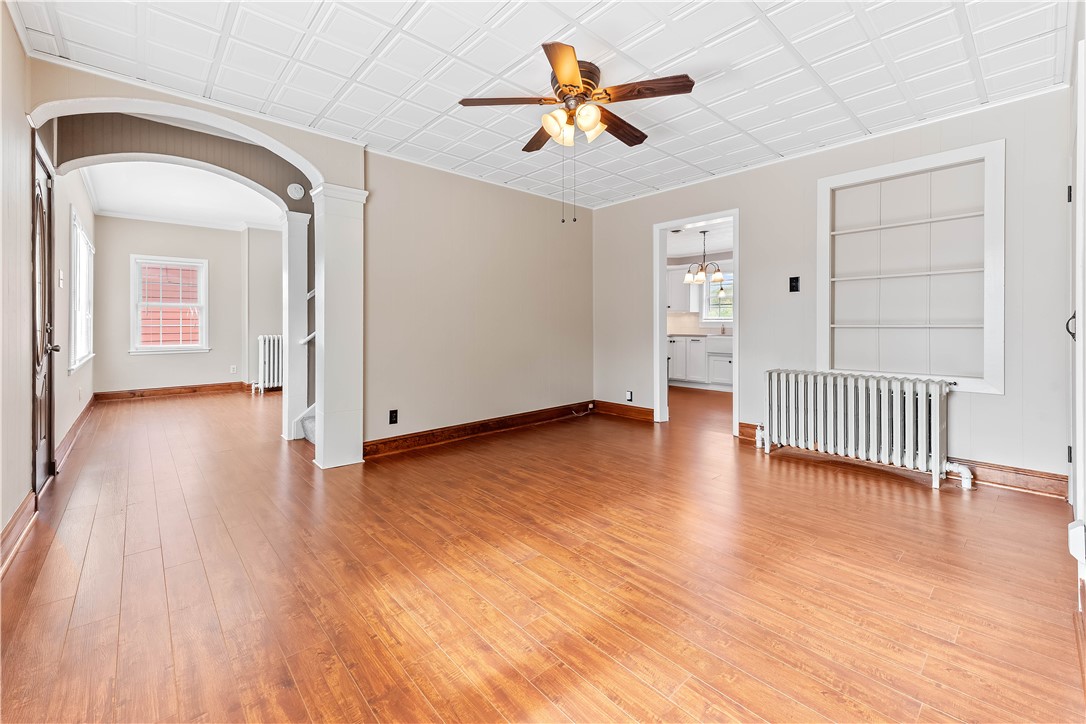 839 Main St