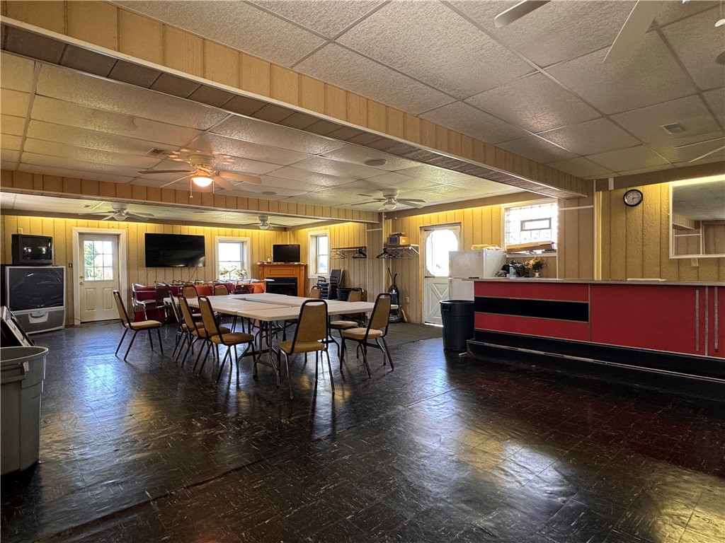 32 Springer Ave