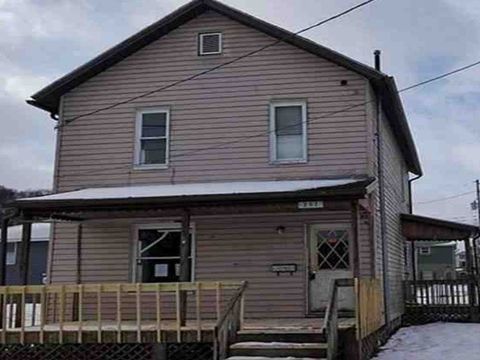 202 Parker Ave City of Franklin PA 16323