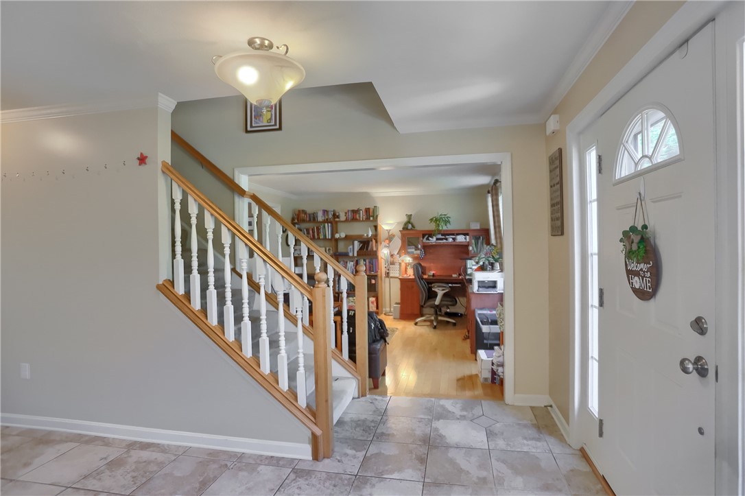 306 Providence Dr