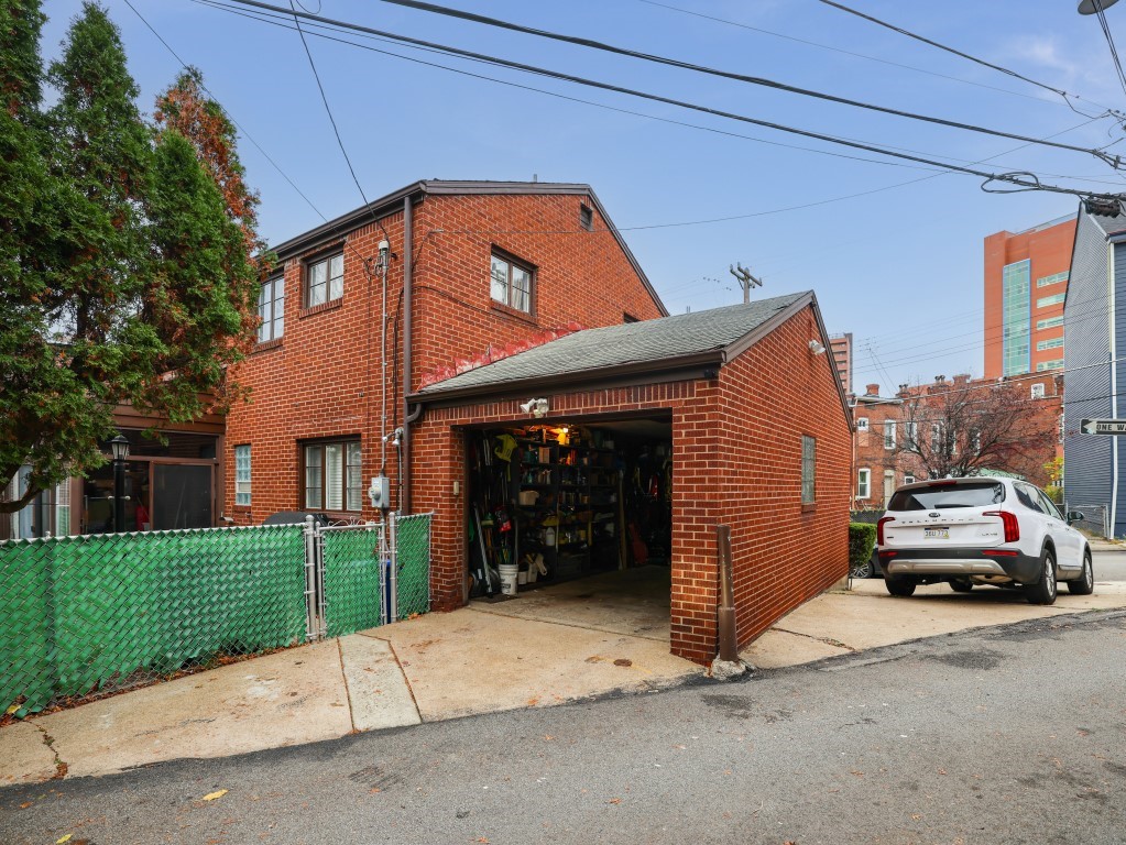 466 42nd Street St, Lawrenceville, Pennsylvania image 9