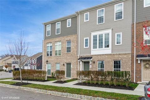 Photo of 210 Gress Rd, Cranberry Twp, PA 16066 (MLS # 1732714)