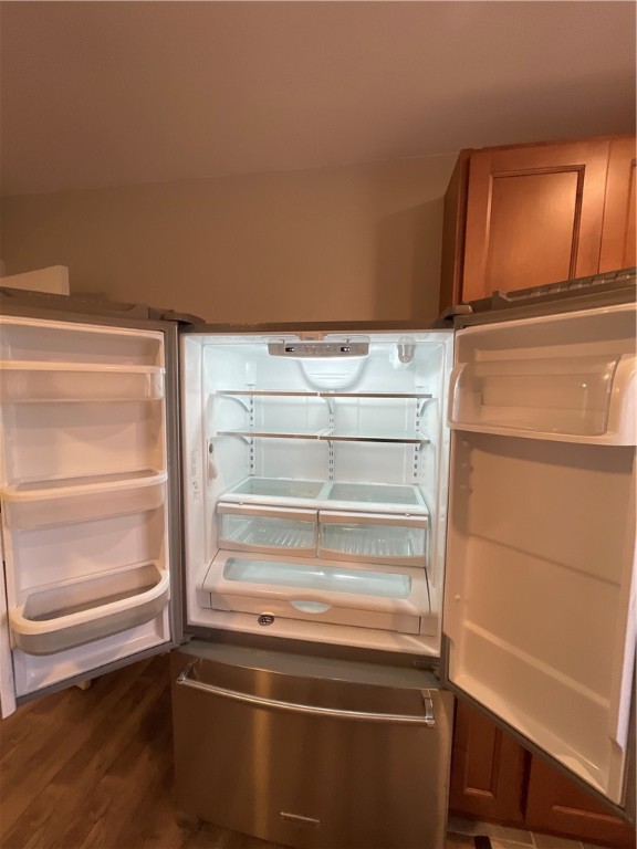 Brookline, Pennsylvania 15226, United States, 2 Bedrooms Bedrooms, ,1 BathroomBathrooms,Residential,Active,211662