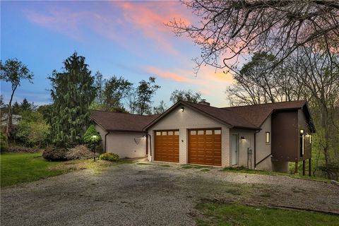 Photo of 4078 Hickory Hill Rd, Murrysville, PA 15668 (MLS # 1751117)