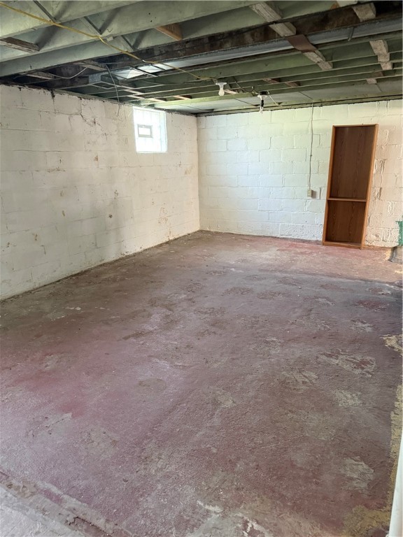 West Mifflin, Pennsylvania 15122, United States, 2 Bedrooms Bedrooms, ,1 BathroomBathrooms,Residential,Active,159465