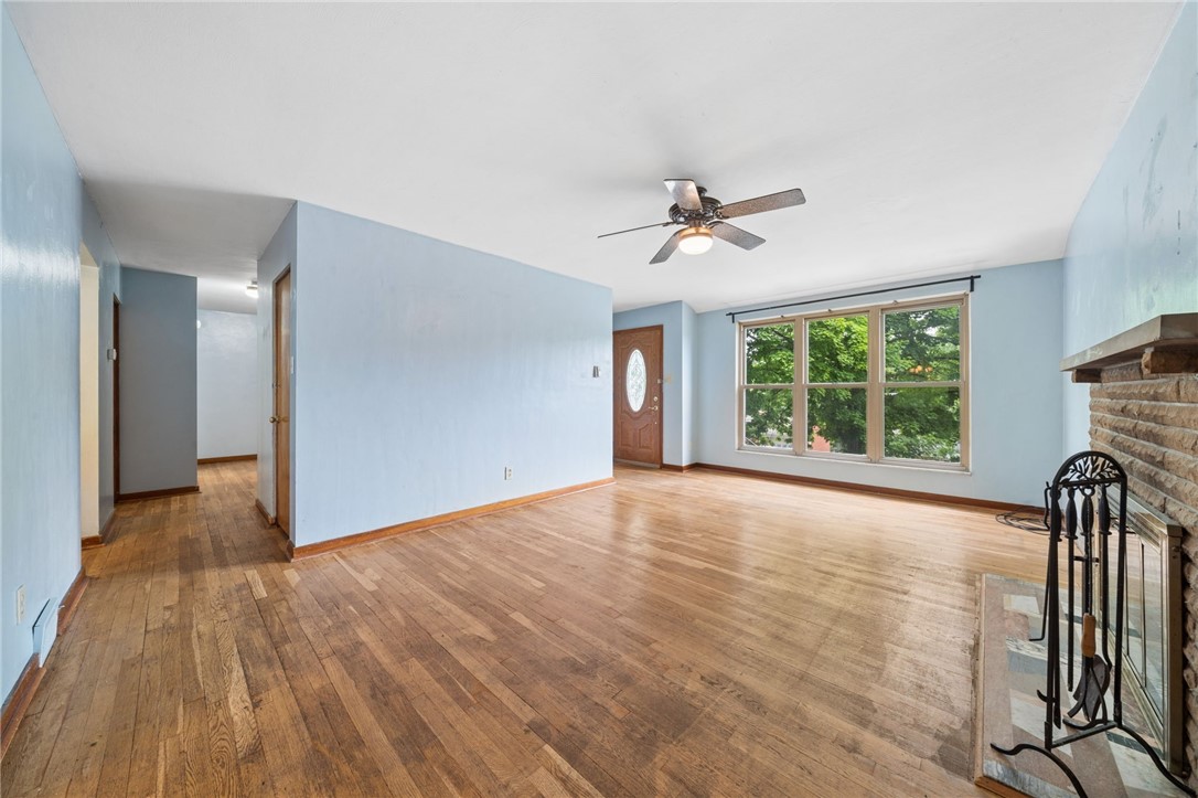 270 Roycroft Ave