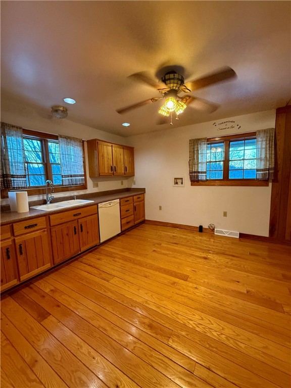 South Connellsville, Pennsylvania 15425, United States, 2 Bedrooms Bedrooms, ,2 BathroomsBathrooms,Residential,Active,12891