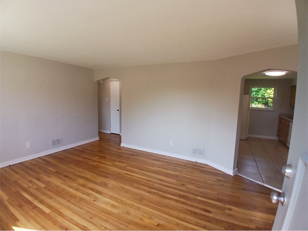1422 Oak Dr