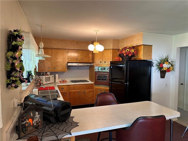 Union Twp - Law, Pennsylvania 16101, United States, 3 Bedrooms Bedrooms, ,2 BathroomsBathrooms,Residential,Active,46790