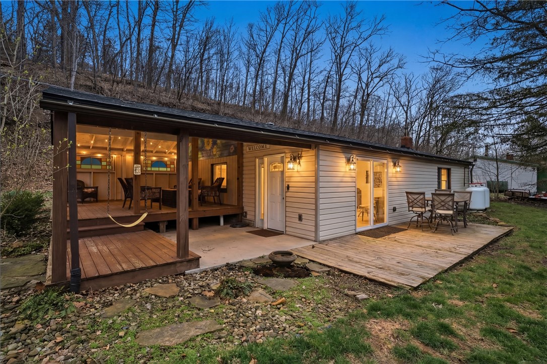 142 Twin Lakes Dr