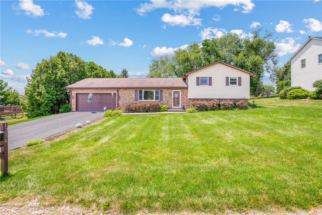 Somerset Boro, Pennsylvania 15501, United States, 4 Bedrooms Bedrooms, ,3 BathroomsBathrooms,Residential,Pending,166827