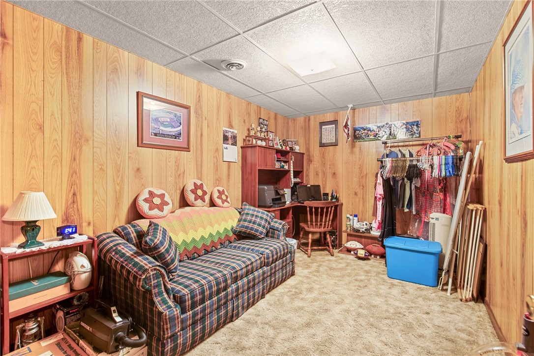 Somerset Boro, Pennsylvania 15501, United States, 4 Bedrooms Bedrooms, ,3 BathroomsBathrooms,Residential,Pending,166827