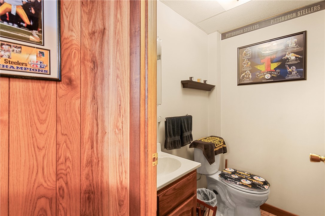 Somerset Boro, Pennsylvania 15501, United States, 4 Bedrooms Bedrooms, ,3 BathroomsBathrooms,Residential,Pending,166827