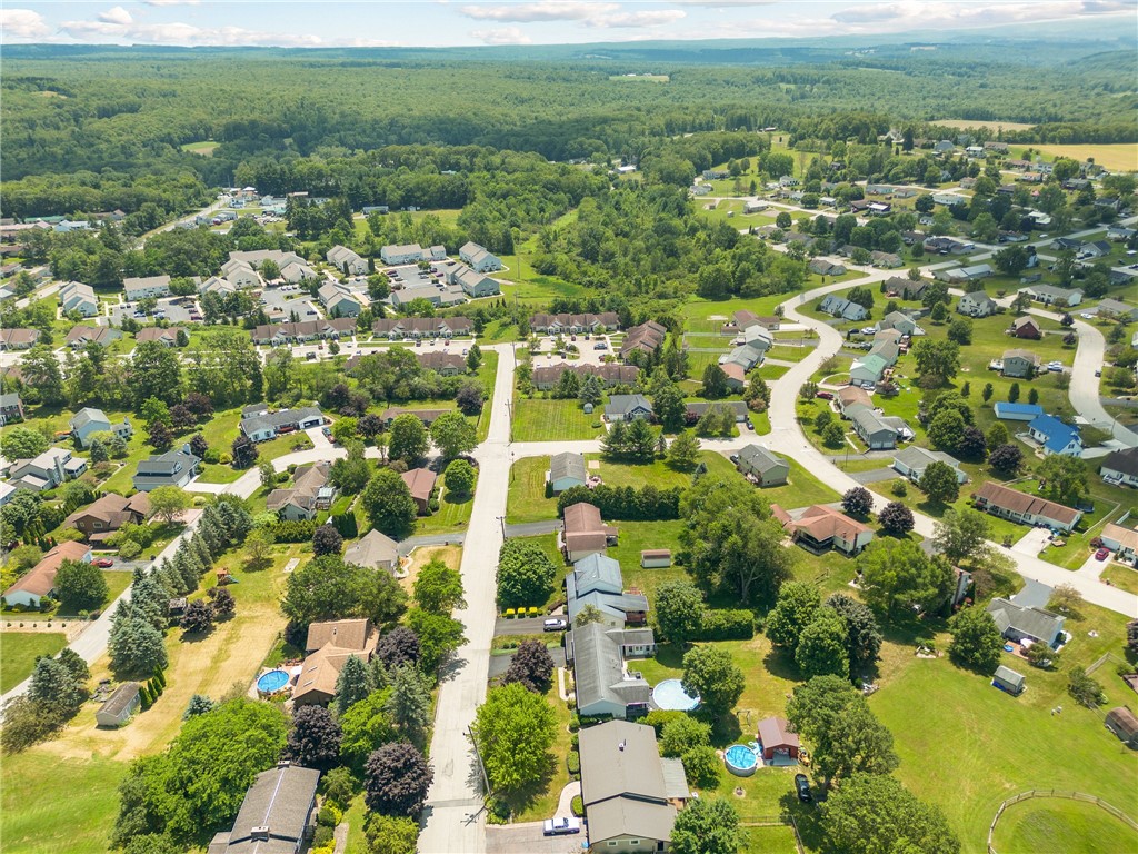 Somerset Boro, Pennsylvania 15501, United States, 4 Bedrooms Bedrooms, ,3 BathroomsBathrooms,Residential,Pending,166827