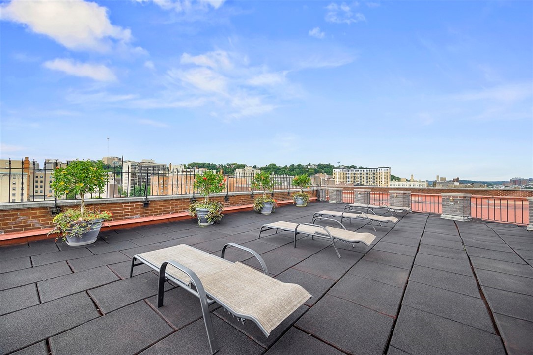 128 N Craig Street #415, Oakland, Pennsylvania image 37
