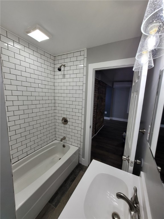 City Of But NW, Pennsylvania 16001, United States, ,Residential,Active,214275