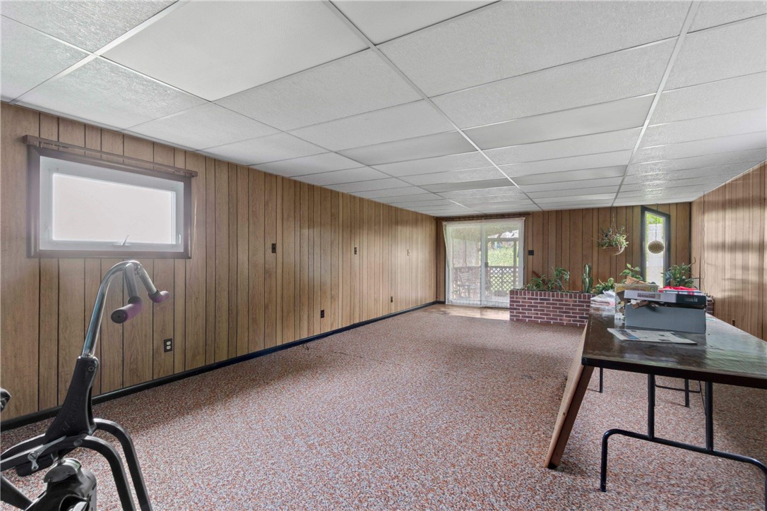 230 Keaggy Ave