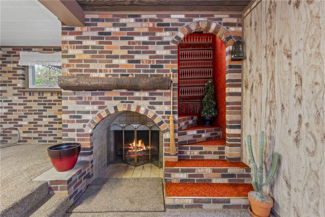 230 Keaggy Ave