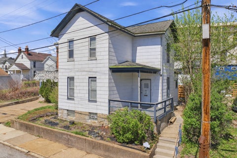 Townhouse For Sale - 23 White Avenue<br/> Crafton, PA 15205