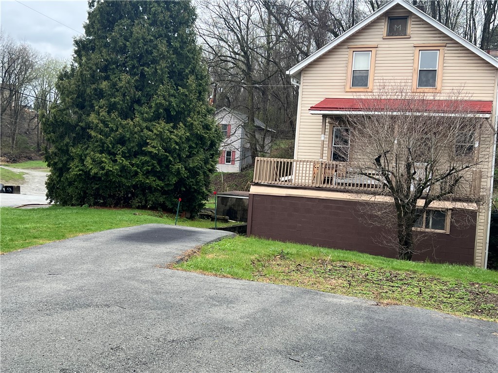 1020 Marelda Ave, Donora, Pennsylvania image 3