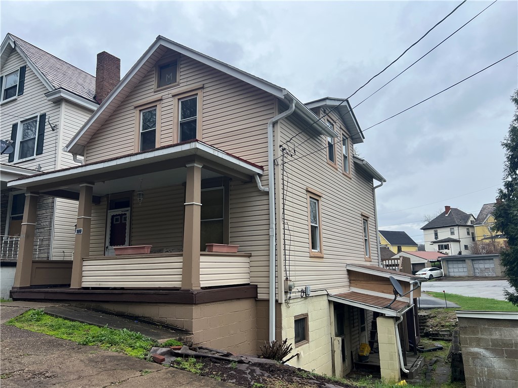 1020 Marelda Ave, Donora, Pennsylvania image 1