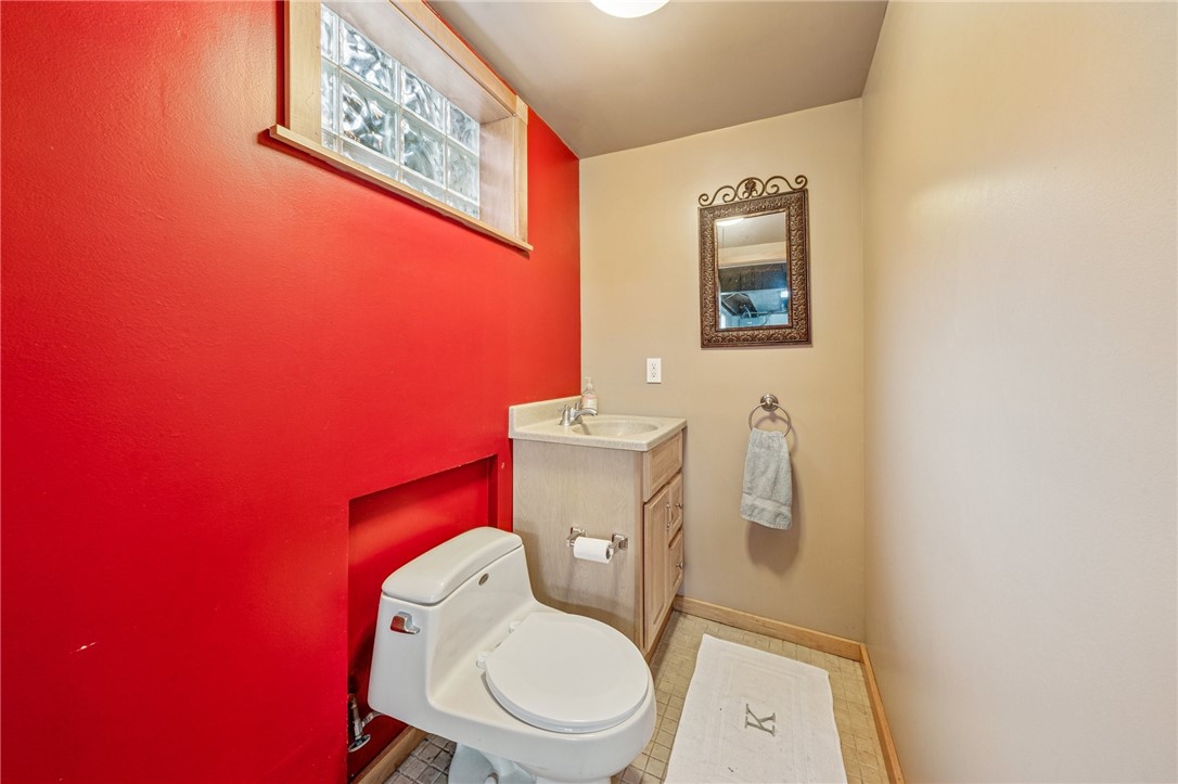 4625 Doverdell Dr Dr, Whitehall, Pennsylvania image 26
