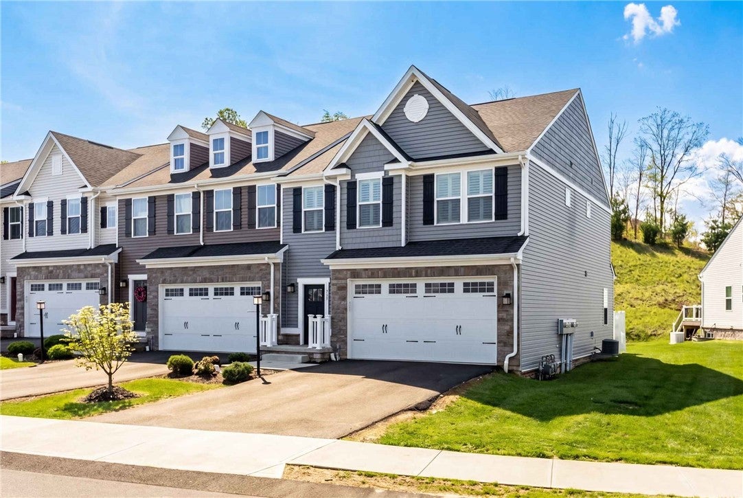 139 Melinda Ct