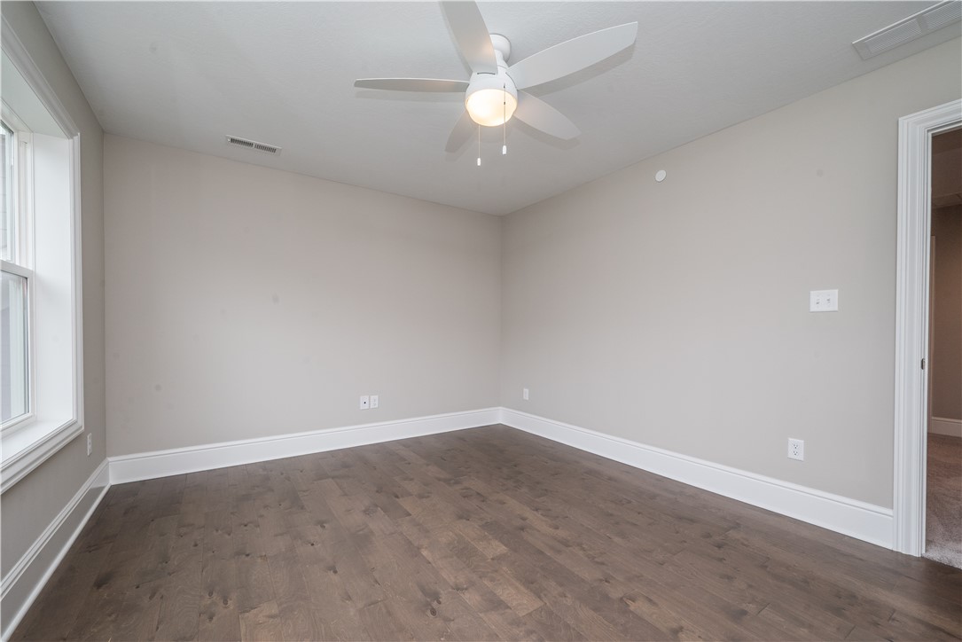 Marshall, Pennsylvania 15090, United States, 4 Bedrooms Bedrooms, ,5 BathroomsBathrooms,Residential,Active,192144