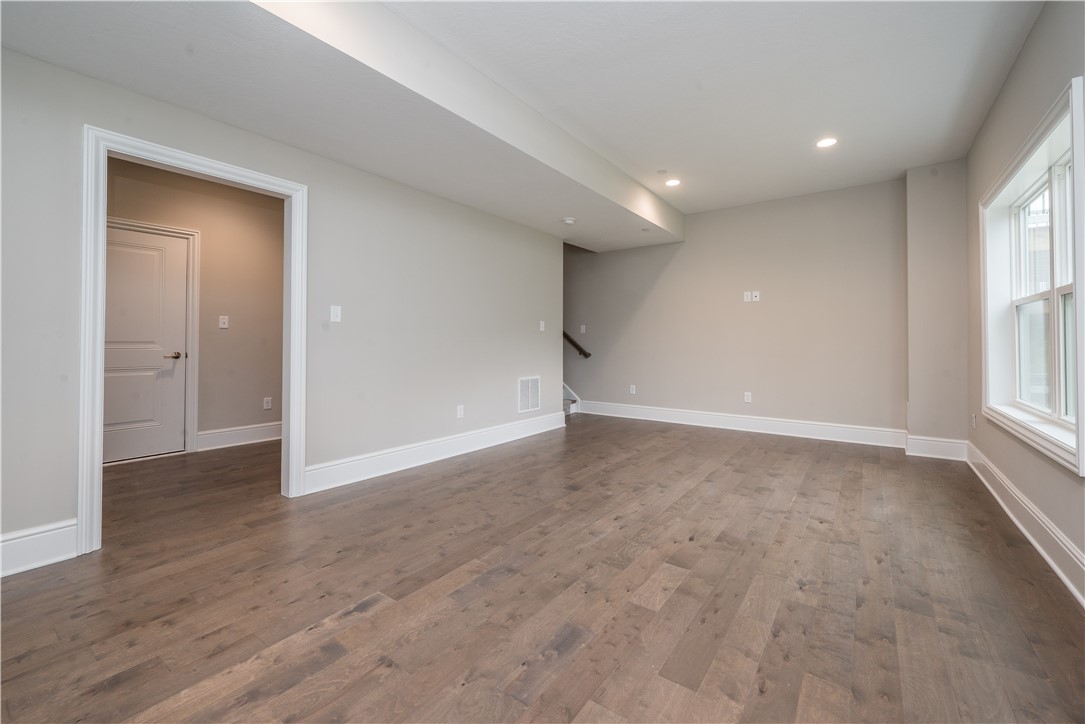 Marshall, Pennsylvania 15090, United States, 4 Bedrooms Bedrooms, ,5 BathroomsBathrooms,Residential,Active,192144