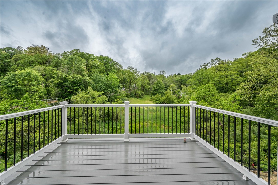 Marshall, Pennsylvania 15090, United States, 4 Bedrooms Bedrooms, ,5 BathroomsBathrooms,Residential,Active,192144