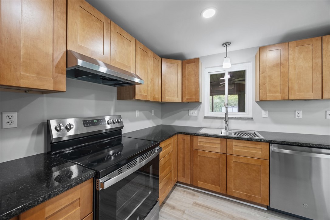 303 Rickey Dr Dr, Monroeville, Pennsylvania image 9