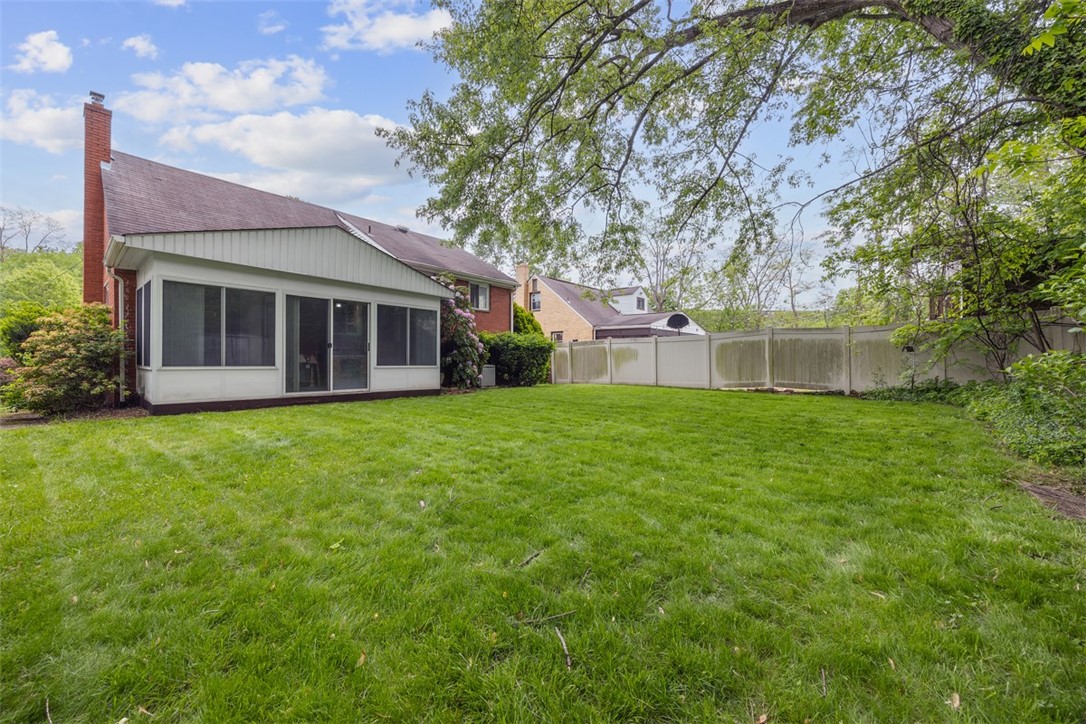 303 Rickey Dr Dr, Monroeville, Pennsylvania image 25