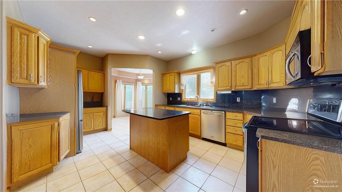 109 Aubrey Dr