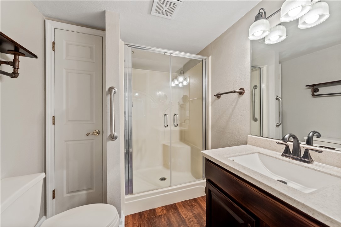 Oakdale, Pennsylvania 15071, United States, 3 Bedrooms Bedrooms, ,2 BathroomsBathrooms,Residential,Contingent,131205