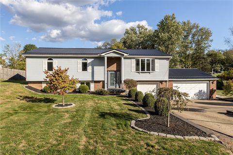 Photo of 1199 Mcclelland St, Monaca, PA 15061 (MLS # 1724021)
